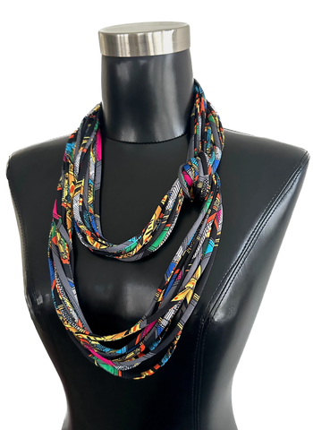 Bright Scarf Necklace in Graphic Print
