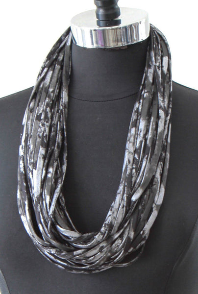 Black and Silver Scarf Necklace 'Obsidian'