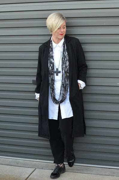 Black and Silver Scarf Necklace 'Obsidian'