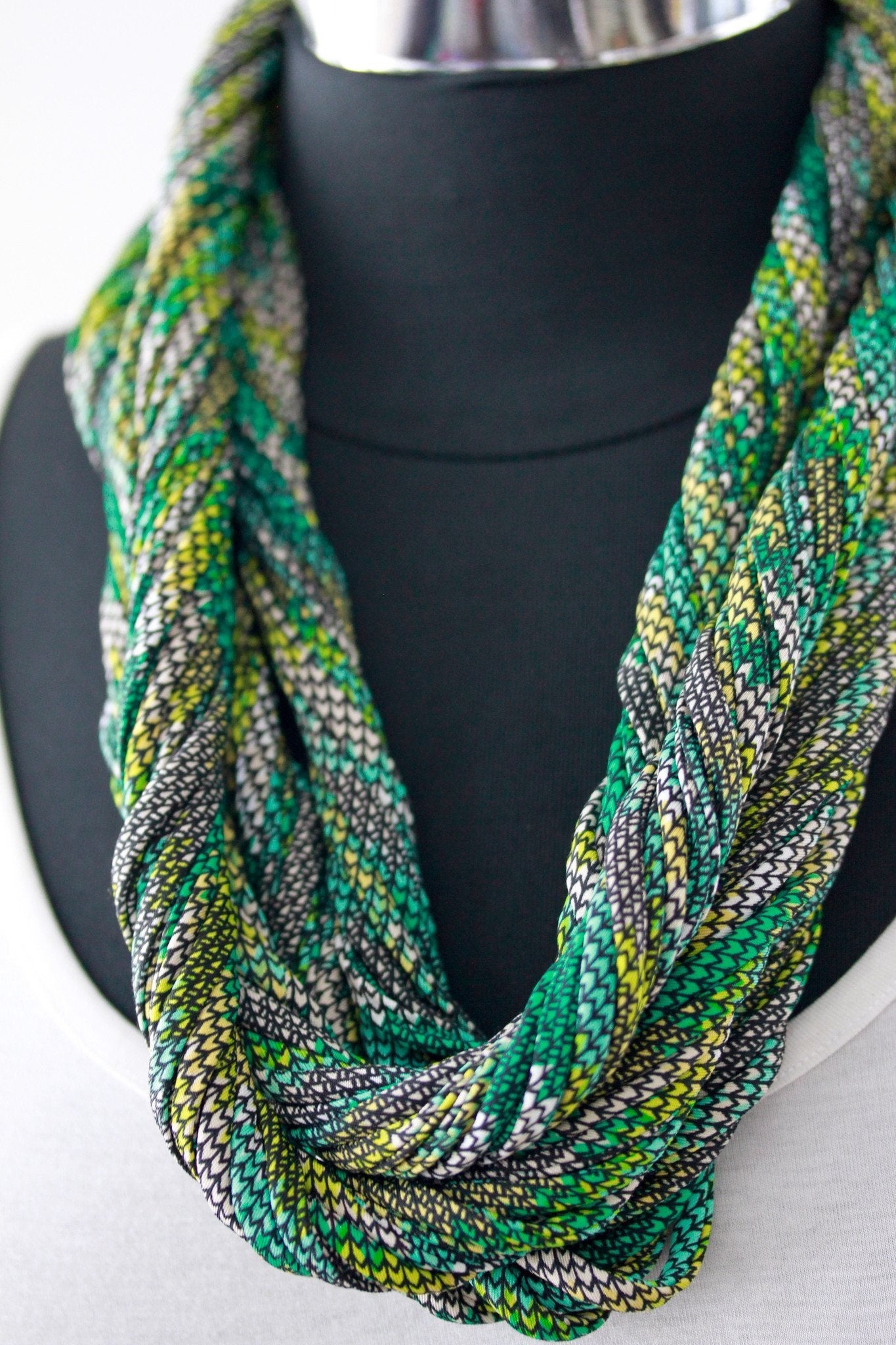 Handmade Green Infinity scarf necklace, or Scarf Jewellery for women