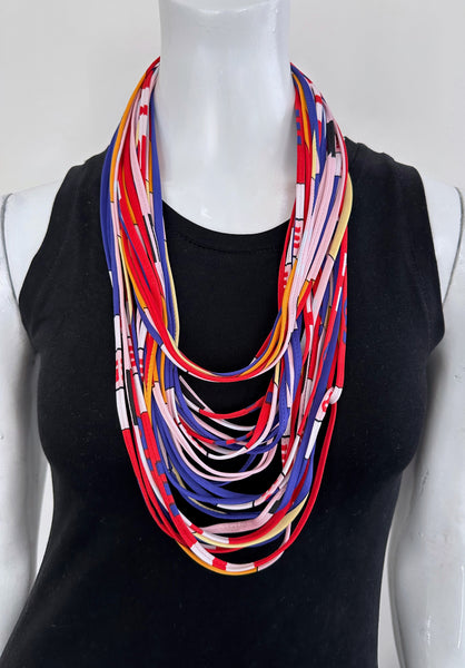 Color-Blocked Infinity Scarf Necklace 'Color Pop'
