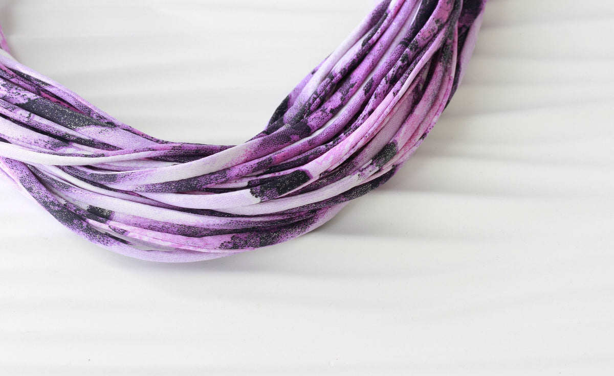 Purple Scarf Necklace &#39;Marble&#39;